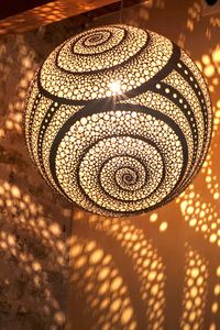 Suspension en terre Cuite