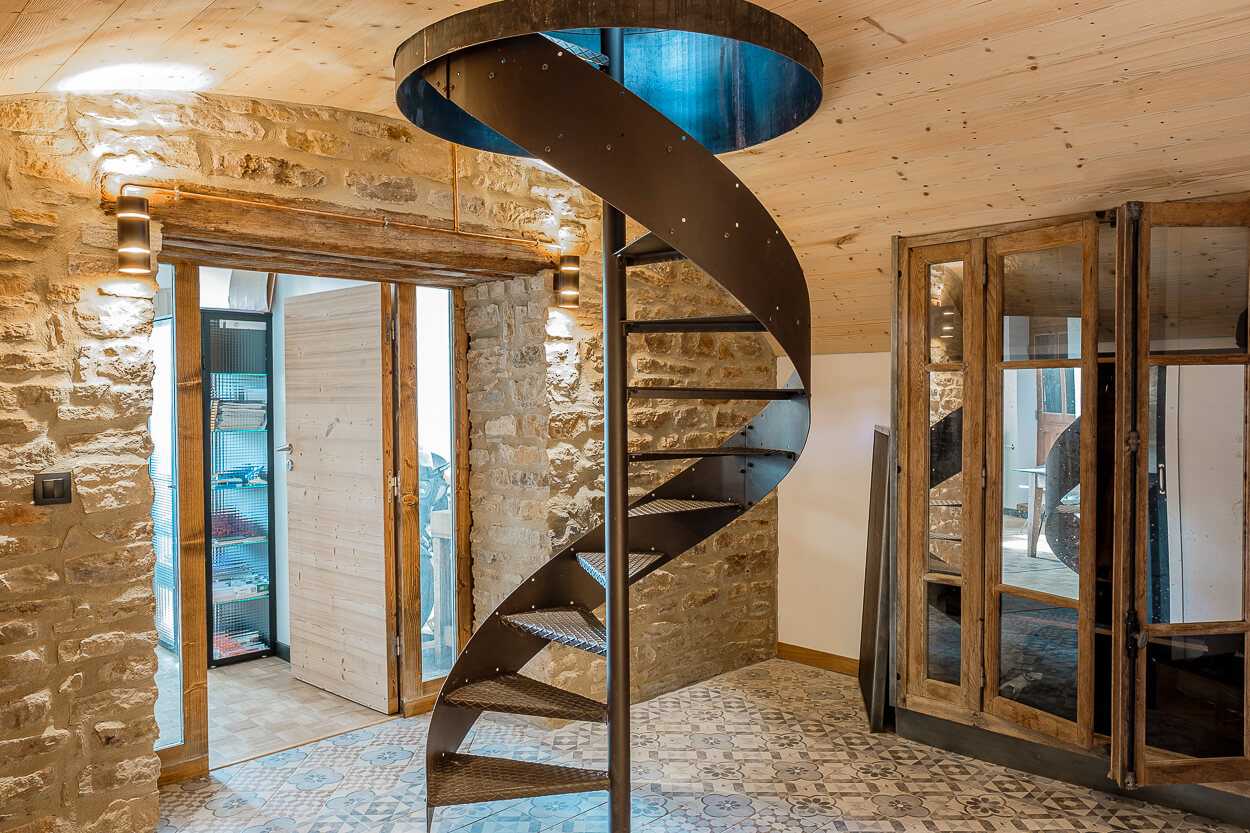 Colimaçon accès direct salon