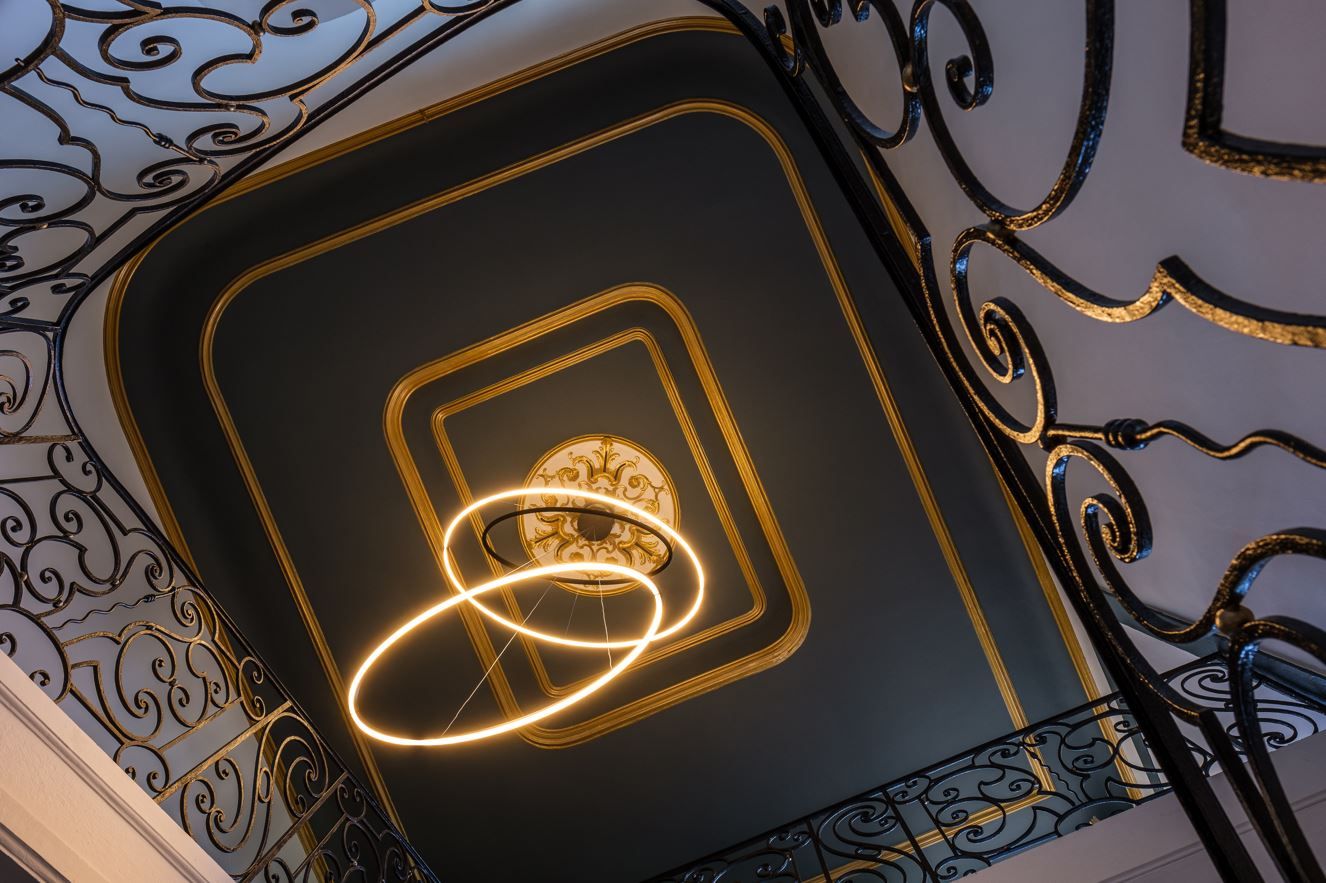 Le seuil à peine franchit, nous voilà happés par beauté du lieu